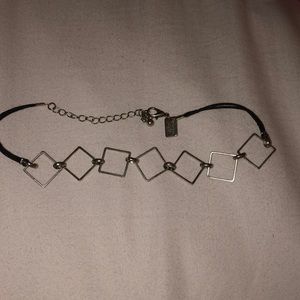 Silver diamond shaped choker